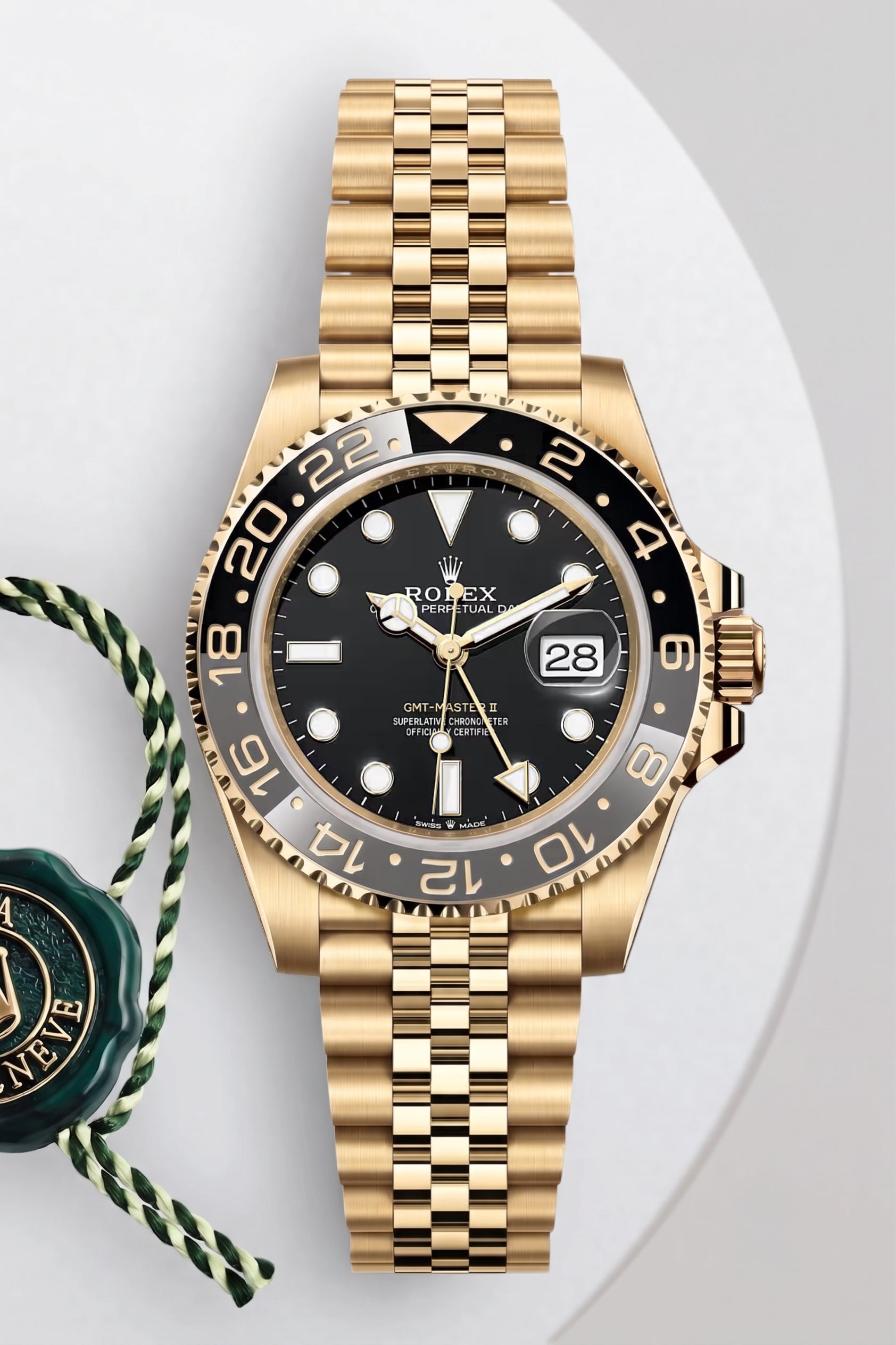 Rolex GMT-Master II Yellow Gold 126718GRNR